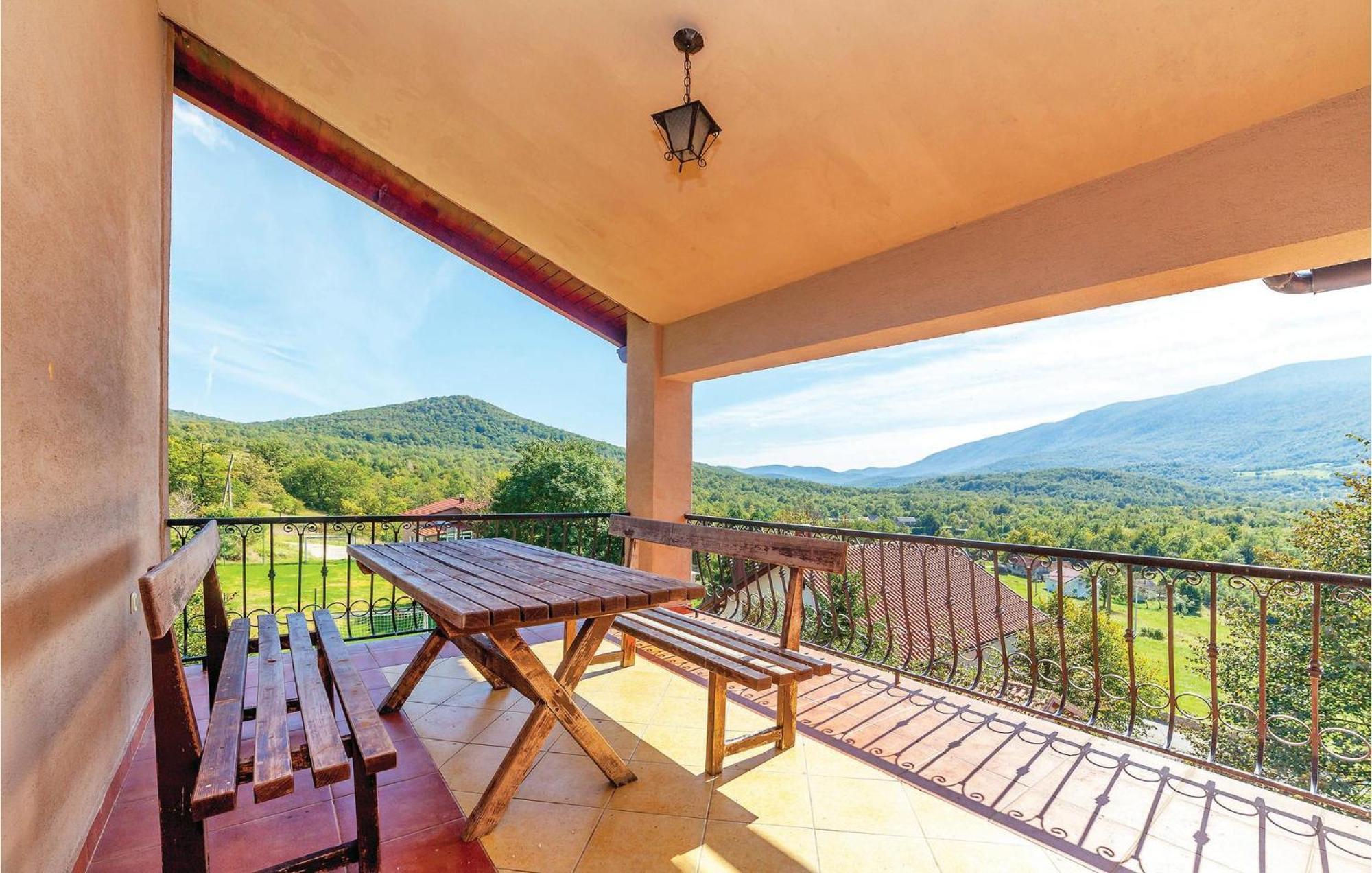 Crni Kal  7 Bedroom Pet Friendly Home In Crni Kal מראה חיצוני תמונה