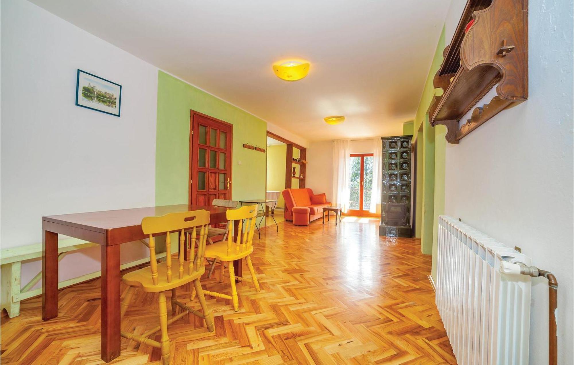 Crni Kal  7 Bedroom Pet Friendly Home In Crni Kal מראה חיצוני תמונה