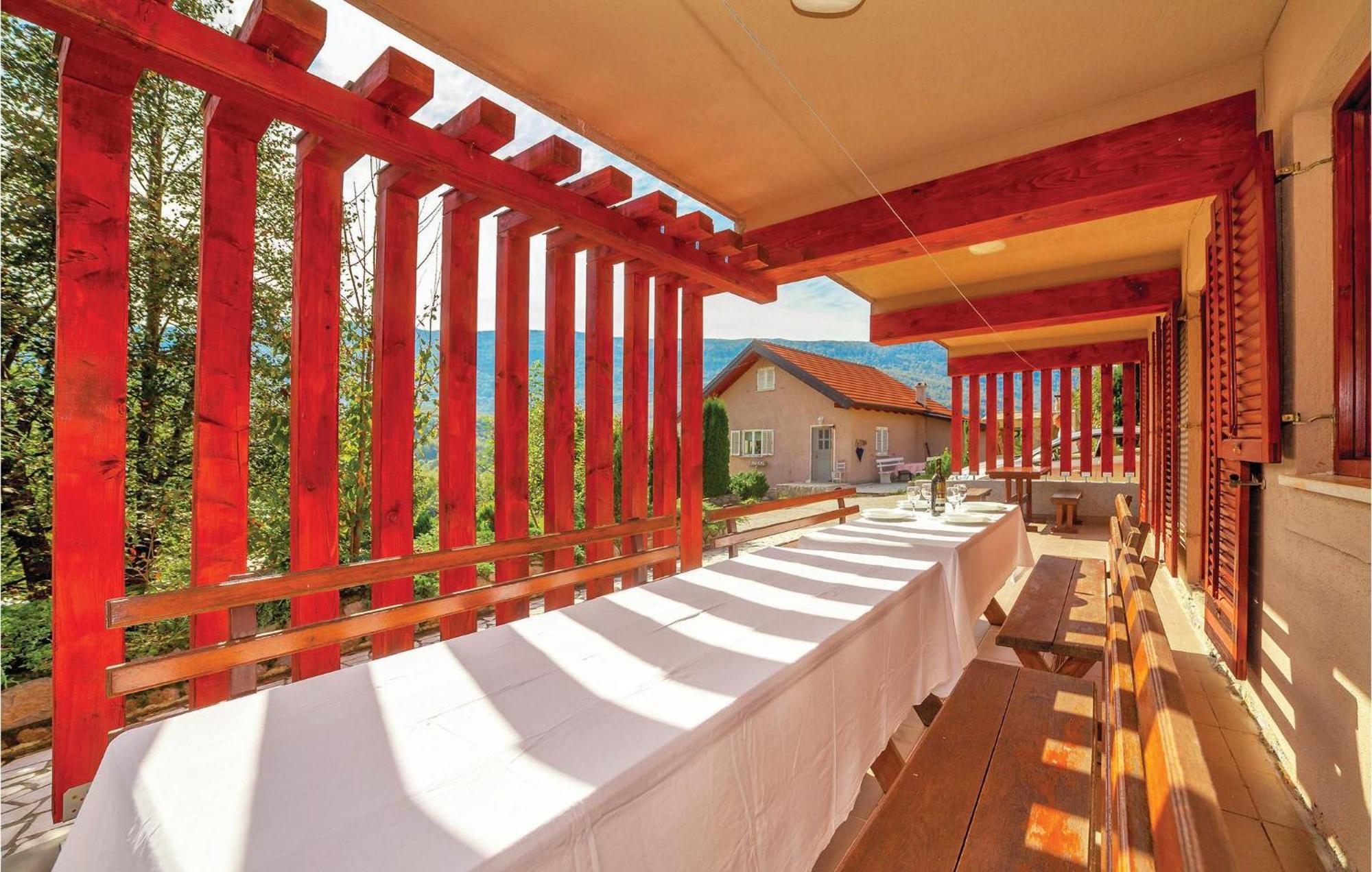 Crni Kal  7 Bedroom Pet Friendly Home In Crni Kal מראה חיצוני תמונה